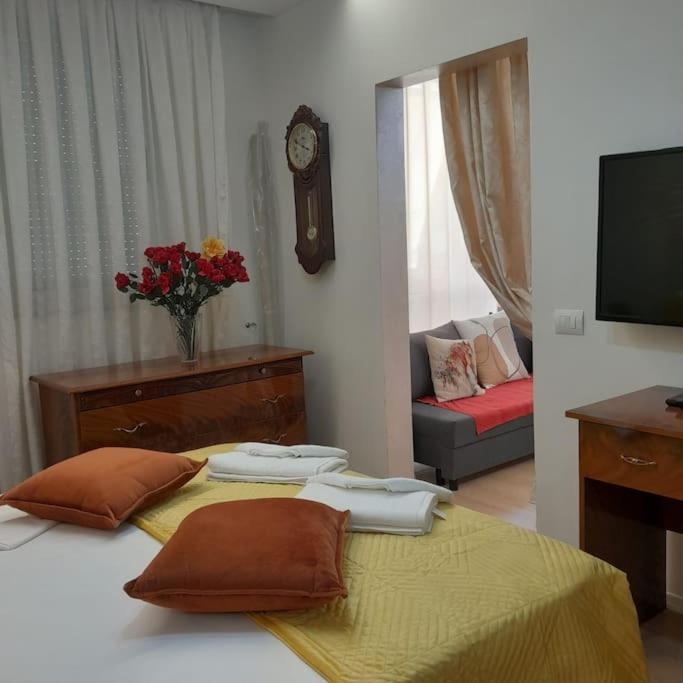 Bani's Cozy Lovely Apartament